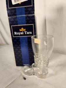 Royal Tara Glass Santa Boot