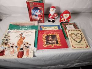 Variety of Chirdrens Christmas Books