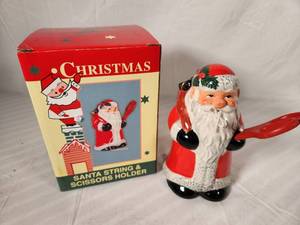 Santa Claus String and Scissor Holder