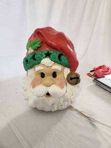 Santa Head Display