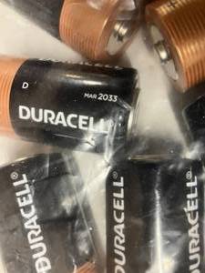 lot 97 image: Duracell C Batteries