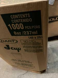 lot 105 image: Foam Cups