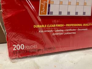 lot 27 image: Scotch Thermal Laminating Pouches