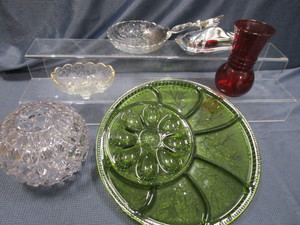 lot 16 image: Relish, Rose Bowl, Butter