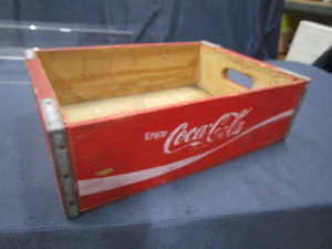 lot 58 image: Coca Cola Case