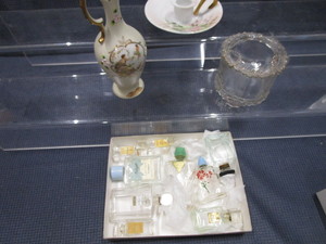 lot 84 image: Perfume Bottles, Candlestand