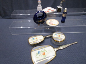 lot 108 image: Dresser Pieces, Norway, German