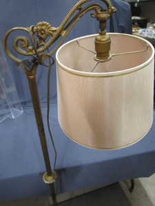 lot 218 image: Ornate Floor Lamp