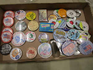 lot 280 image: Local Event Button Collection