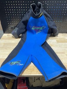 lot 66 image: Wet Suit