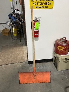 lot 57 image: Steel Snow Shovel