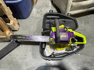 lot 58 image: Poulan 18 Chainsaw and Case
