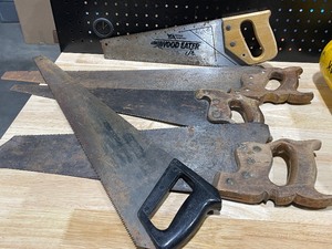 lot 18 image: Hand Saws