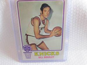 1973-74 Topps Bill Bradley Card...