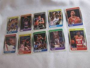 Assorted 1988-89 Fleer Basketball R...