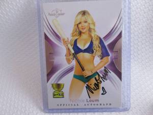 2014 Bench Warmer Nicole Loum Autog...