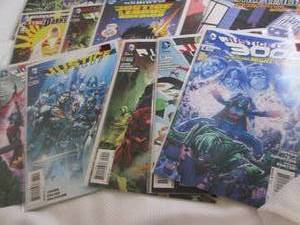 15 Justice League Comics...