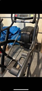lot 42 image: Cybex Model 600A Arc Trainer in Working Condition