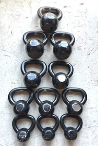 lot 12 image: 11 Body Solid Kettlebells