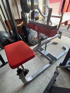 lot 17 image: Cybex Calf Raise Machine