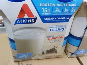 12 Atkins Creamy Vanilla Shakes best date 11112023