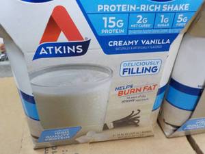 12 Atkins Creamy Vanilla Shakes best date 11112023