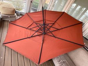 lot 93 image: Large Metal Patio Umbrella