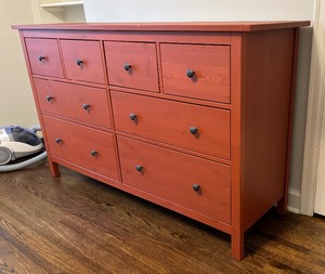 lot 21 image: Beautiful Dresser