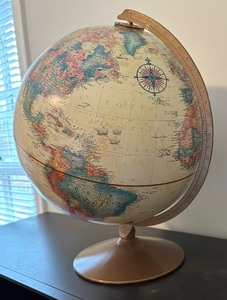 lot 132 image: Replogle Globe