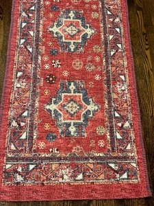 lot 225 image: Colorful Throw Rug