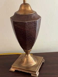lot 211 image: Decorative Table Lamp
