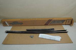 Chrome Weatherstripping Set