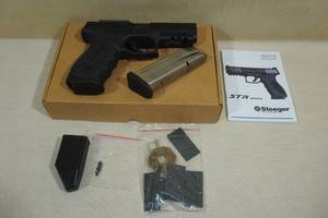 lot 1 image: Stoeger STR-9 9mm Parabellum Semi-Auto Pistol - 2 Mags