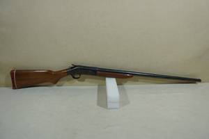 lot 7 image: Harrington & Richardson Topper Model 158 20 Gauge Single Shot Shotgun