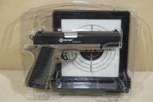 lot 27 image: Crosman Air Pistol with Target