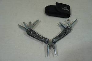 lot 53 image: Gerber Suspension Multi-Tool Knife