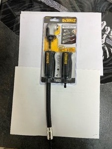 DEWALT 3 PIECE RIGHT ANGLE ATTACHMENT NEW IN THE BOX