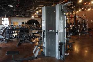 lot 8 image: Cybex Multi Station Exercise Weight Training Machine