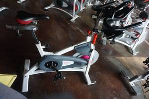 lot 60 image: Schwinn AC Sport Classic Indoor Spin Bike