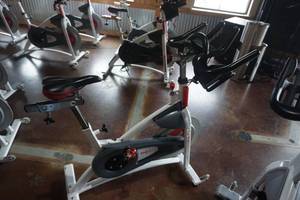 lot 67 image: Schwinn AC Sport Classic Indoor Spin Bike
