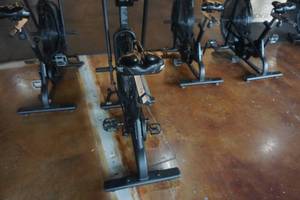 lot 83 image: Assault Fitness Classic Air Bike