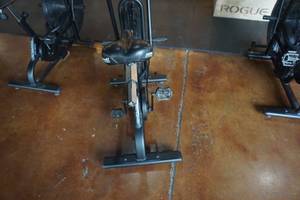 lot 87 image: Assault Fitness Classic Air Bike