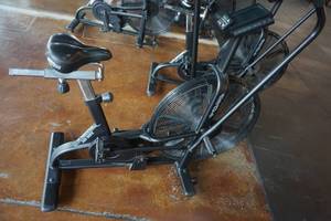 lot 85 image: Assault Fitness Classic Air Bike