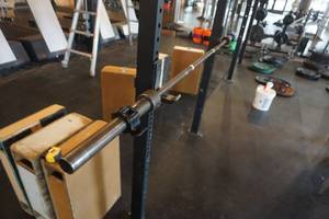 lot 298 image: Olympic Style Barbell With Clamps 87 Length