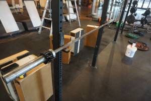 lot 307 image: Olympic Style Barbell With Clamps 79 Length