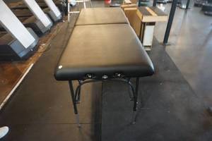 lot 437 image: Folding Padded Massage Stretching Table