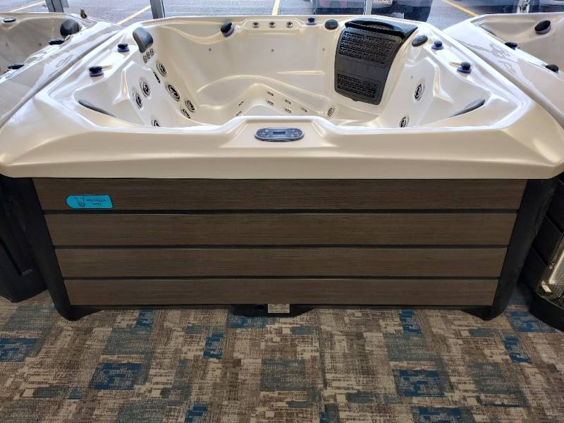 Valhalla Spas & Pools Hot Tub Liquidation NO RESERVE AUCTION! KBID