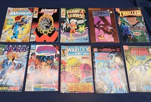 lot 4 image: COLLECTIBLE COMIC BOOKS