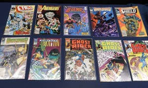 lot 6 image: COLLECTIBLE COMIC BOOKS