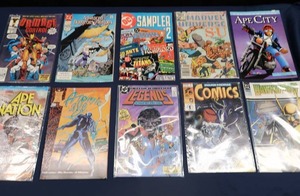 lot 11 image: COLLECTIBLE COMIC BOOKS